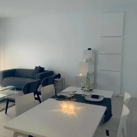 בית נופש Trendy Casa Linea *