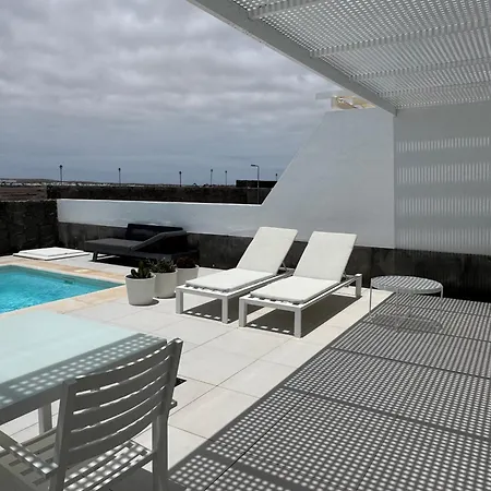 Trendy Casa Linea 펜션