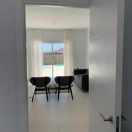Trendy Casa Linea Holiday home